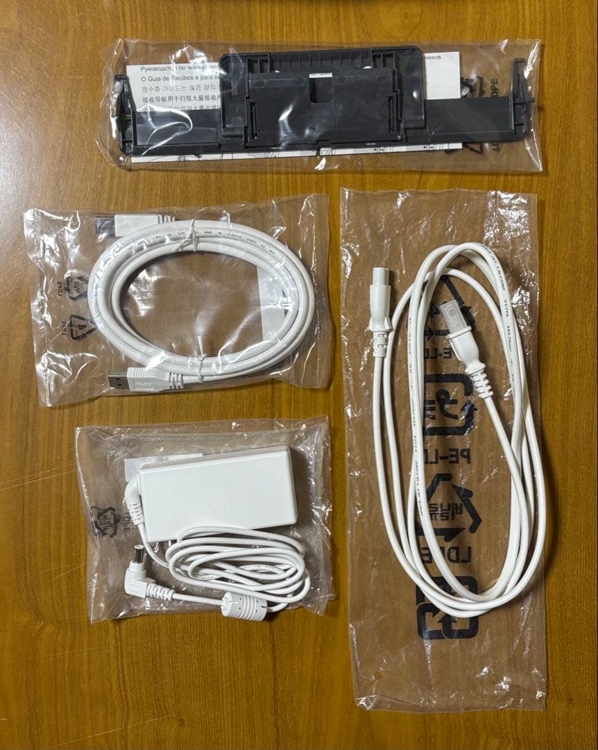 【美品】 ScanSnap iX1600 ドキュメントスキャナー ホワイト