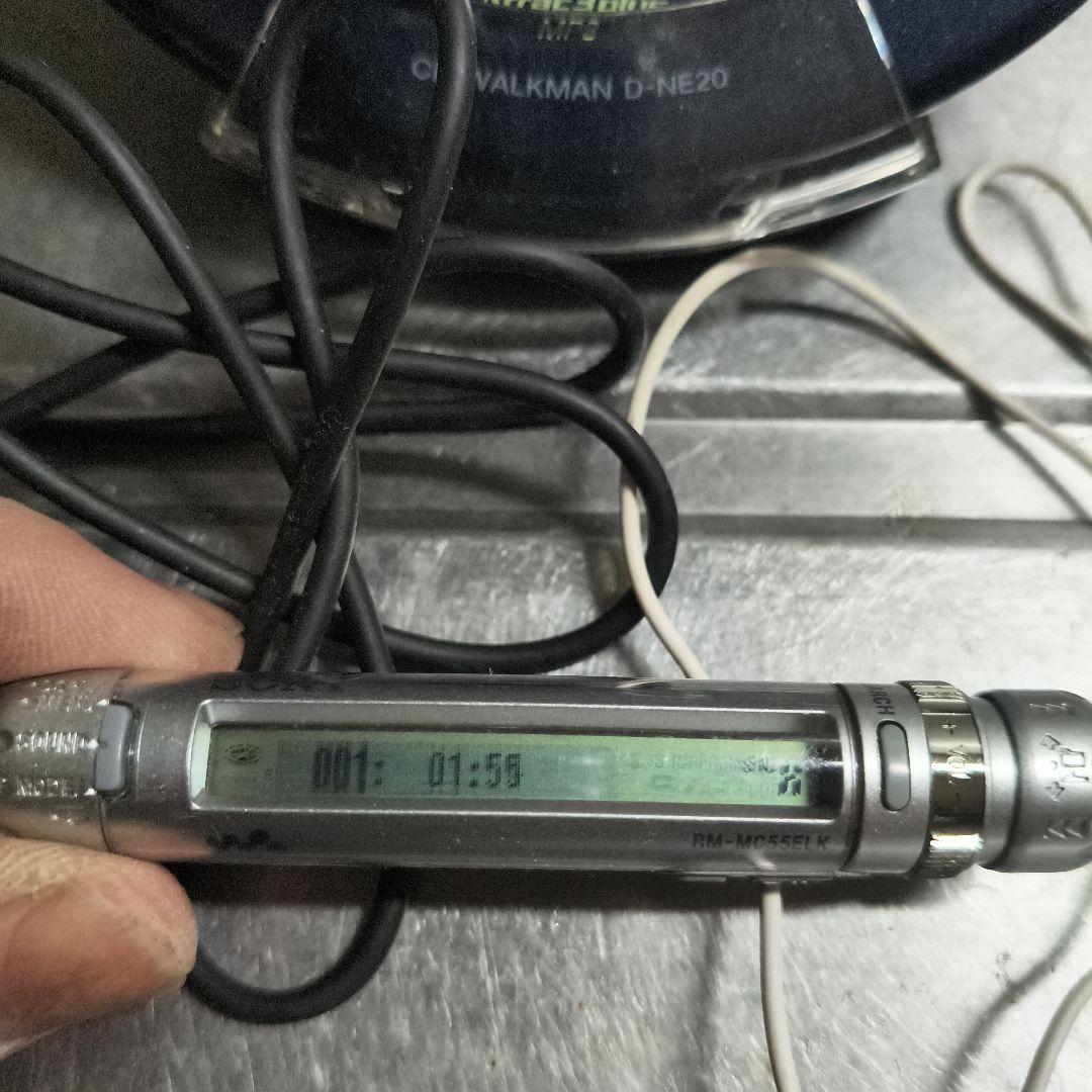 SONY ソニー CDウォークマン D-NE20［美品・動作品］
