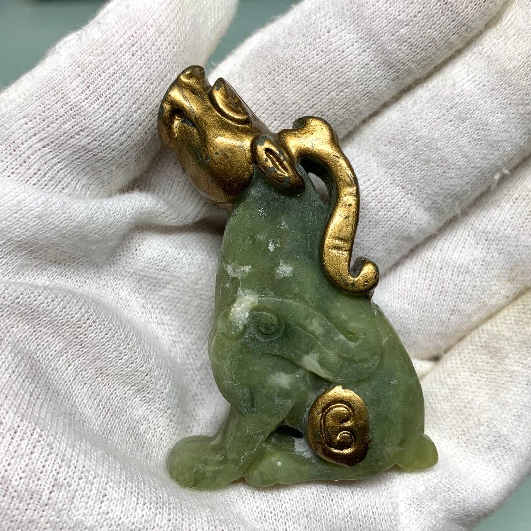 旧蔵時代物　天然　漢代　描金　高古玉　金虎　金神獸　根付　御守り　アンティーク