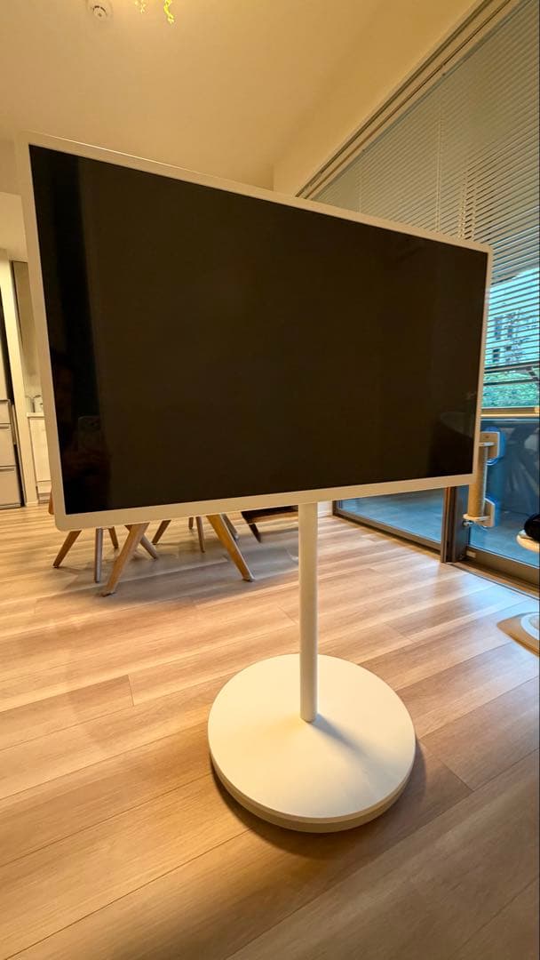 43V型　レイアウトフリーテレビ TH-43LF1