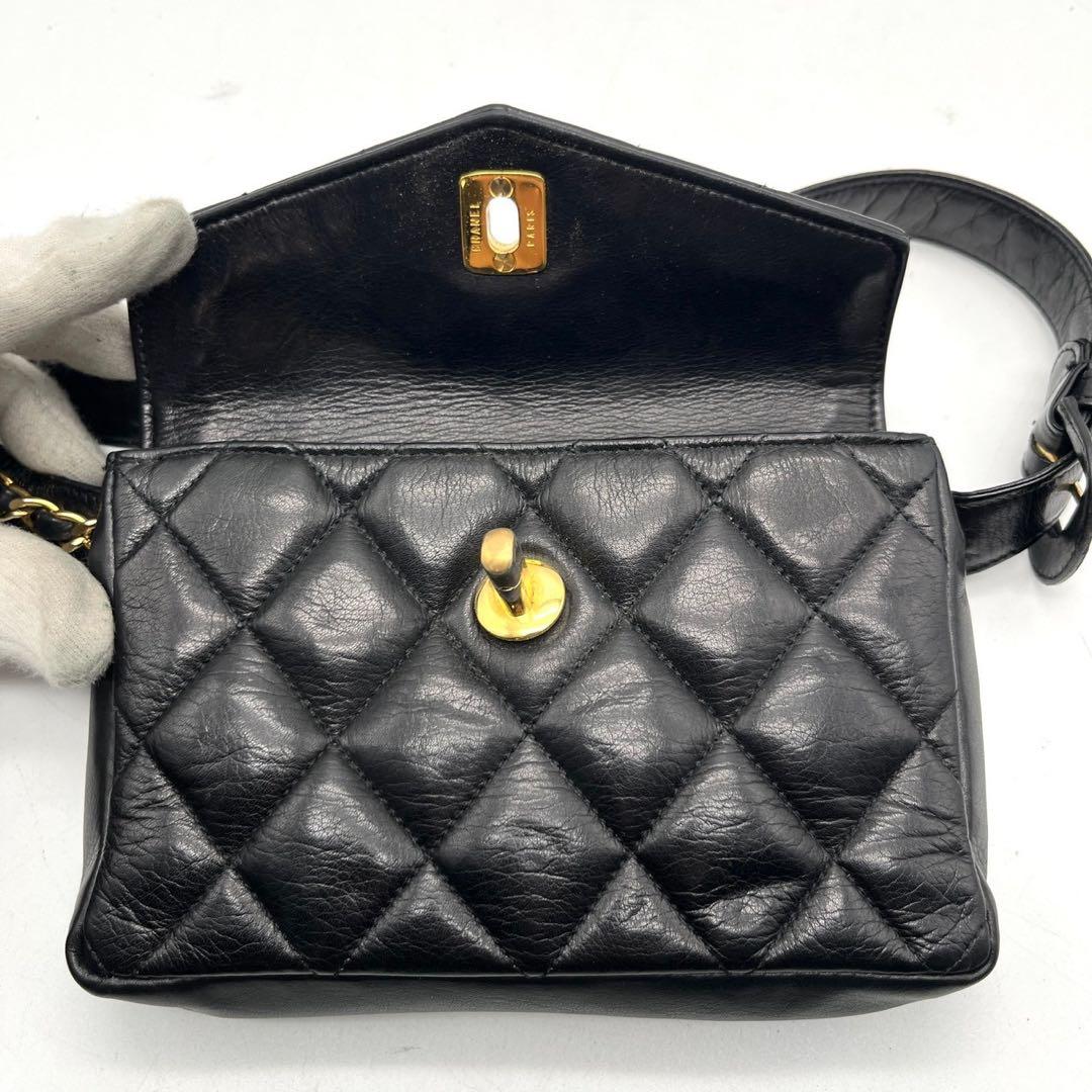 美品 シャネル ウエストポーチ マトラッセ ココマーク ターンロック ブラック