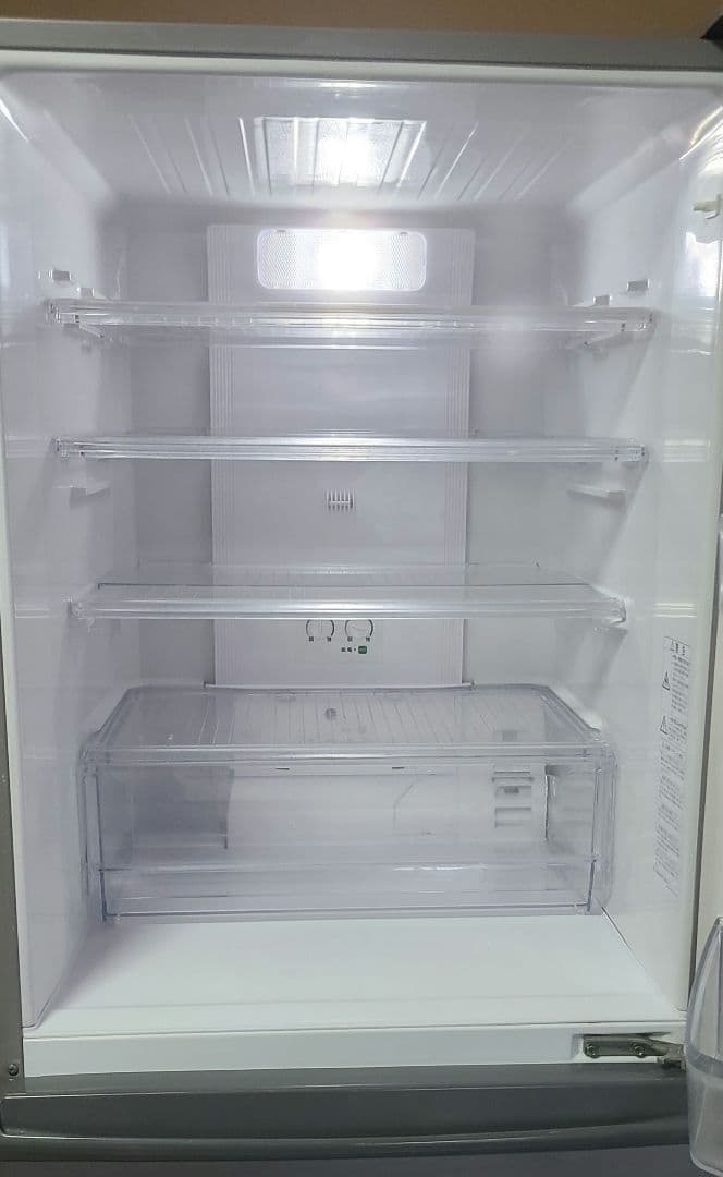 関東　送料無料　2017年AQUA 　冷蔵庫 AQR-361E(S) 355L