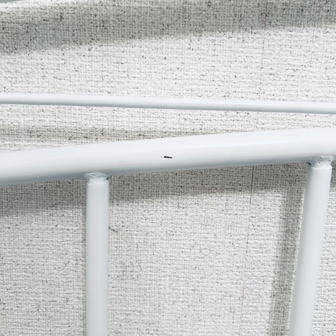 ロートアイアン　ベッドフレーム　シングル　ソファ型　白