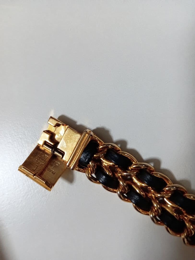 CHANEL ゴールド ブラック アナログ時計［ぬしこ］