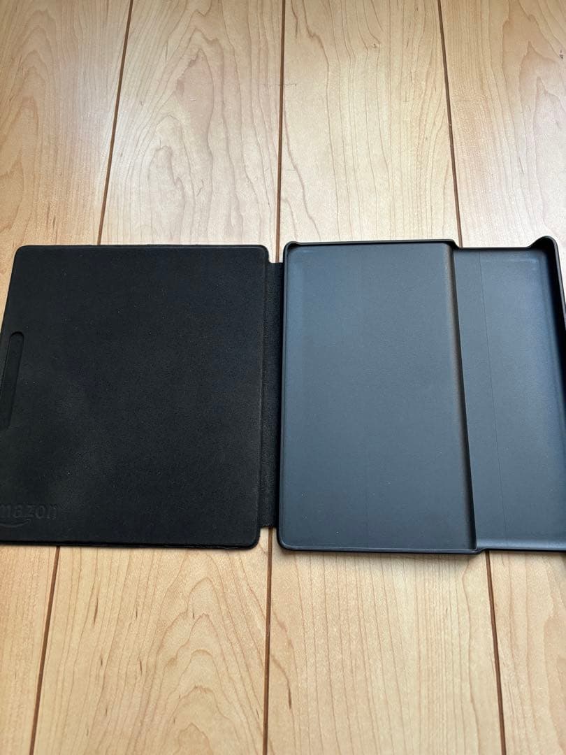 美品 Kindle Oasis 10世代 Wi-Fi 8GB 広告あり カバー付