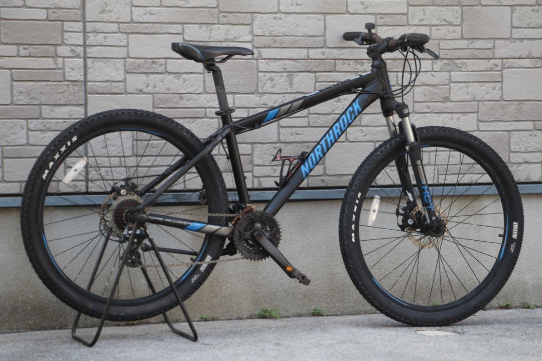 引き取り限定♪NORTH ROCK♪前後ディスクブレーキ♪お手軽マウンテンバイク