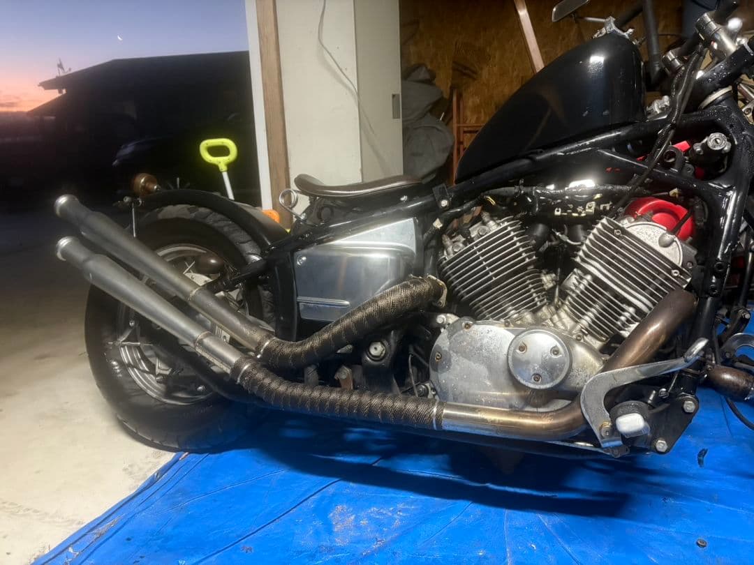 ドラッグスター400 アップトランペットマフラー