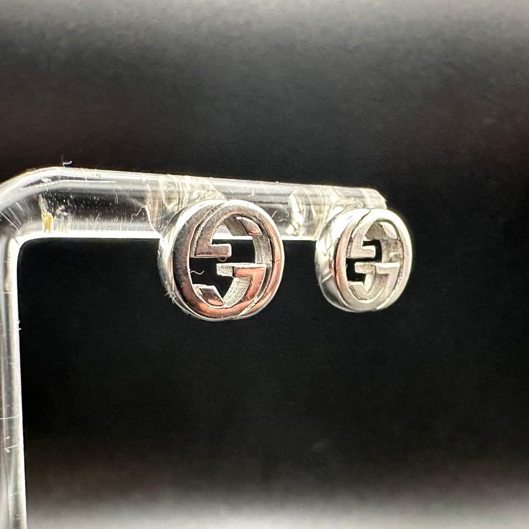 極美品✨　GUCCI　ピアス　インターロッキング　ロゴ　刻印　894