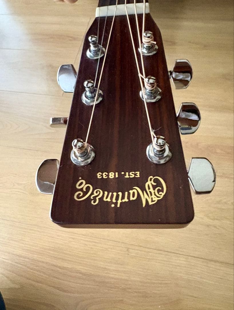 Martin D-28 1999年製　美品　ハードケース付き
