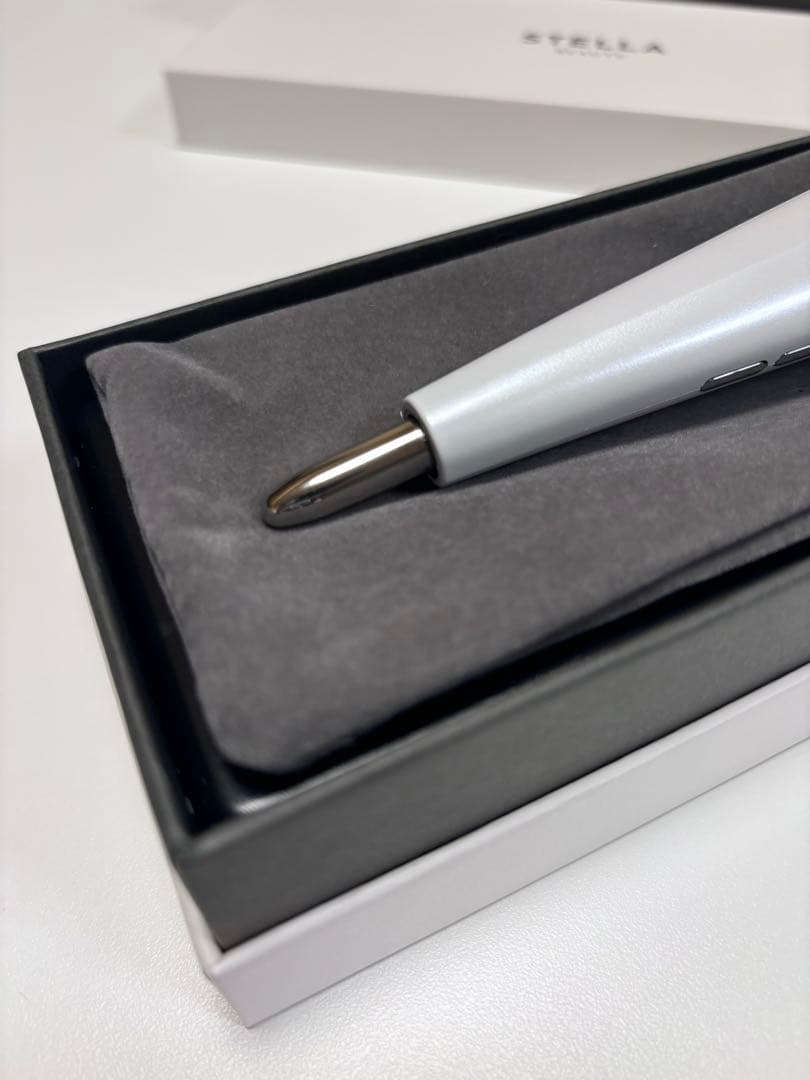 【よっしー様】STELLA BEAUTE ビューティーフェイススティック2.0