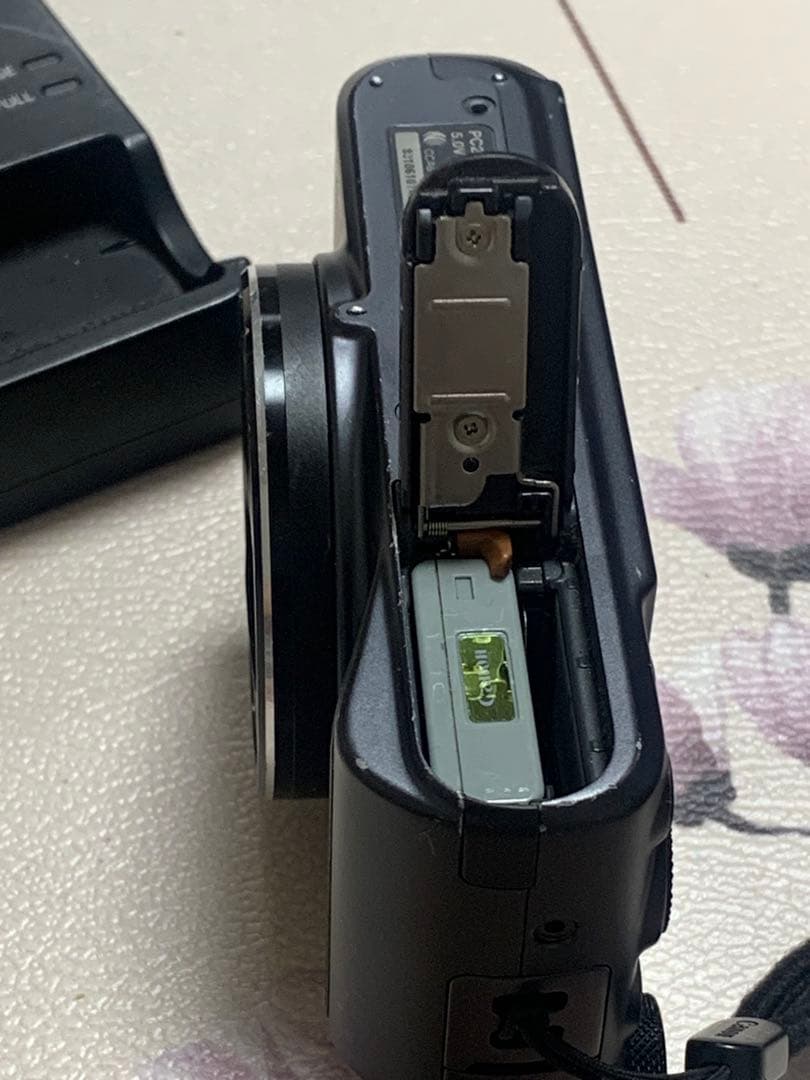 Canon PowerShot SX720 HS 40倍ズーム中古品訳あり