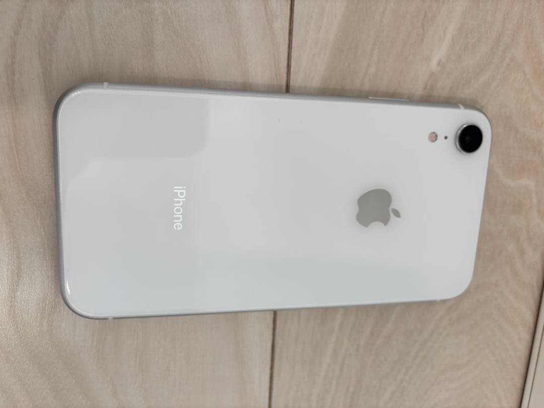 【美品】iPhoneXR ホワイト 128GB SIMフリー