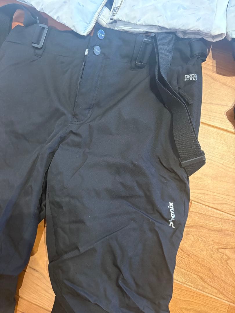 スキーウェア4点セット ゴーグル　ネックウォーマー