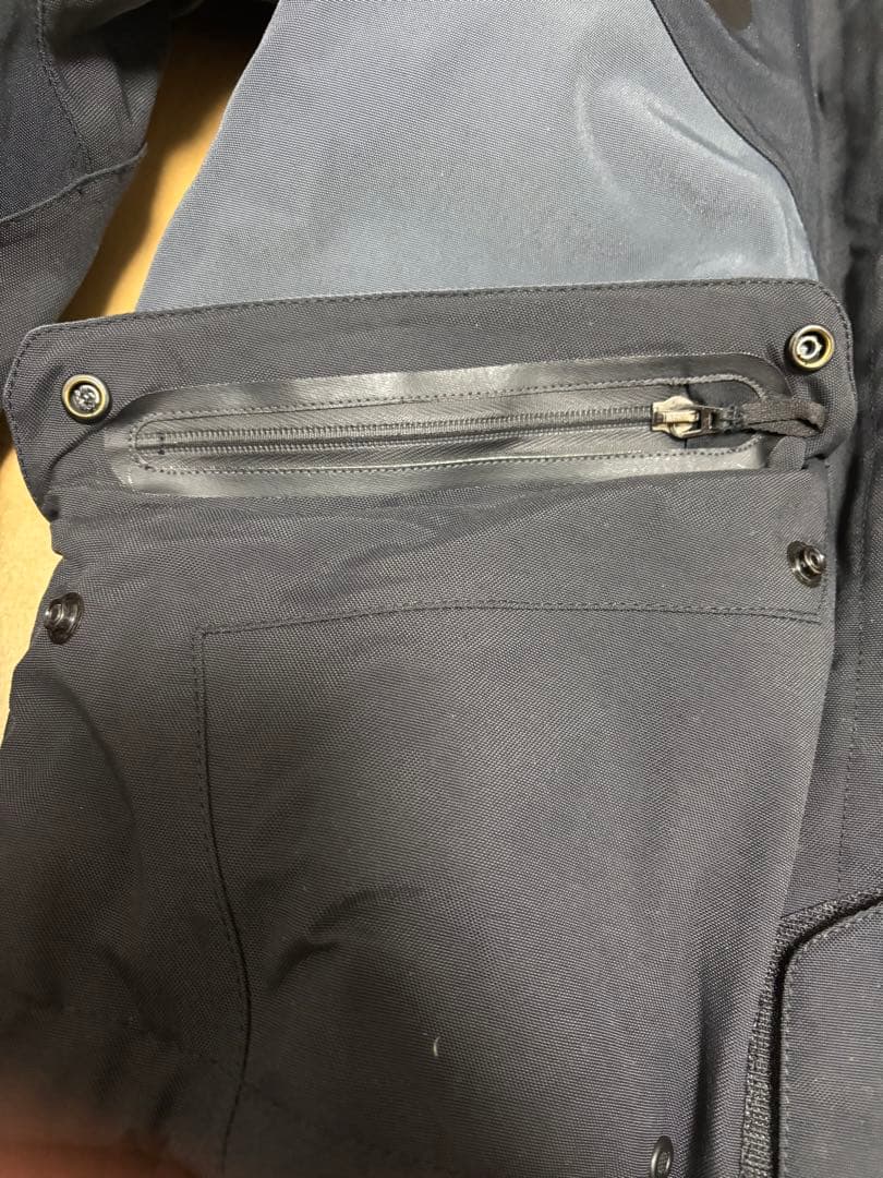 ダイネーゼ　ジャケット　52サイズ