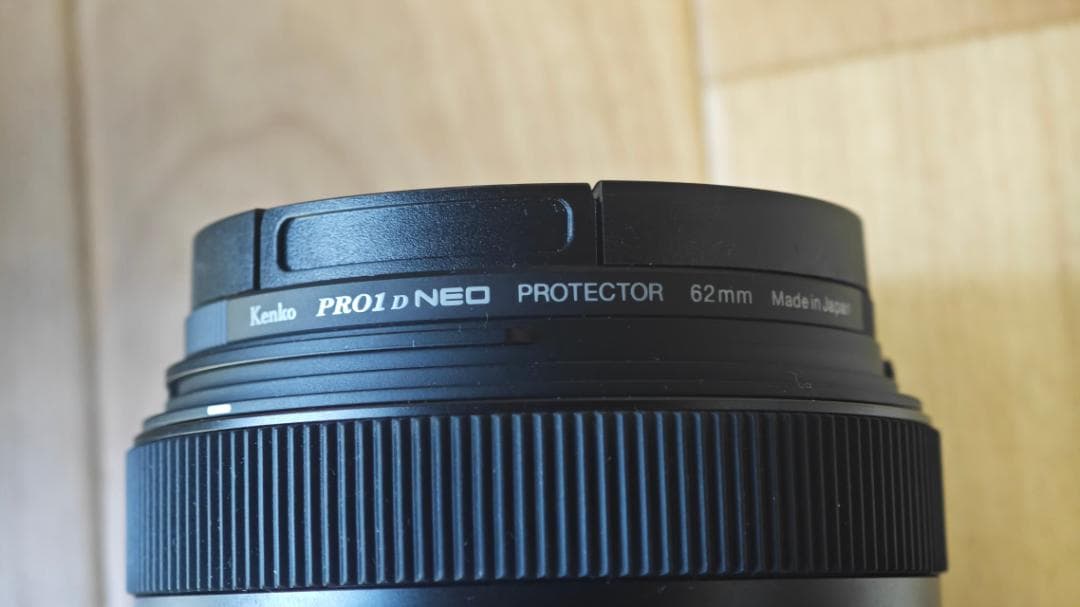 値下げ中　Canon EF-S 18-135mm レンズ フードセット