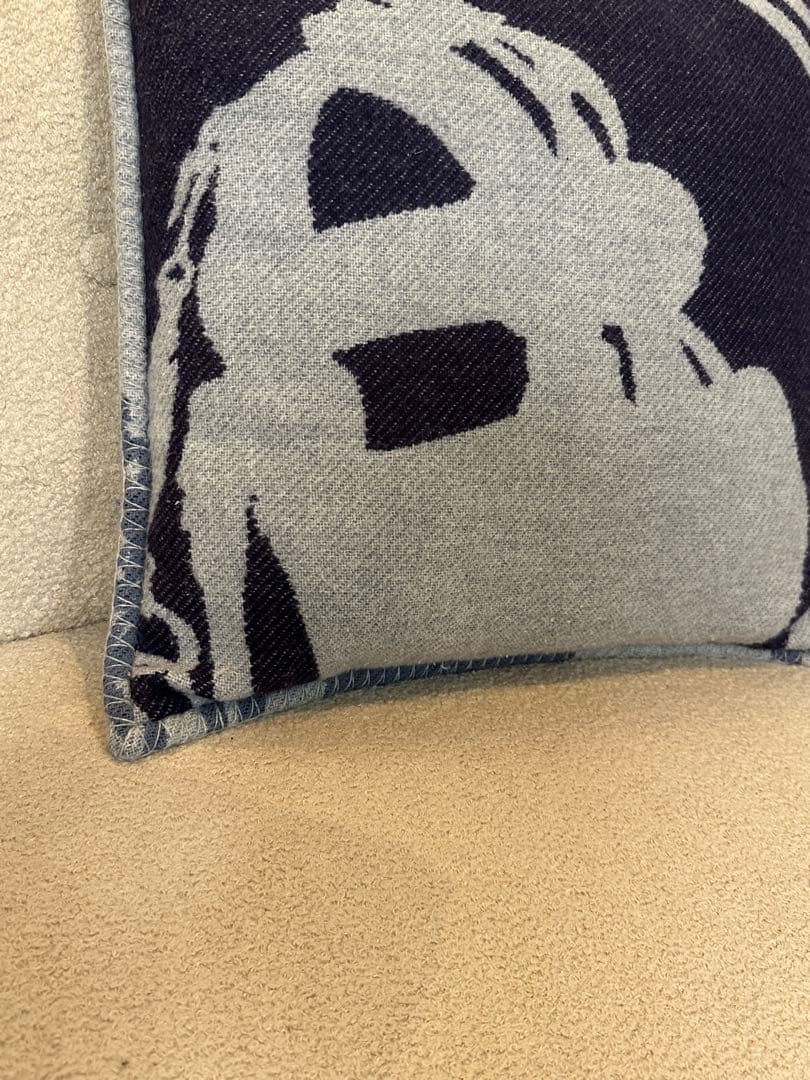 L*7様 ⭐️【全国送料無料】定価13万　HERMES エルメス　クッション　ピ