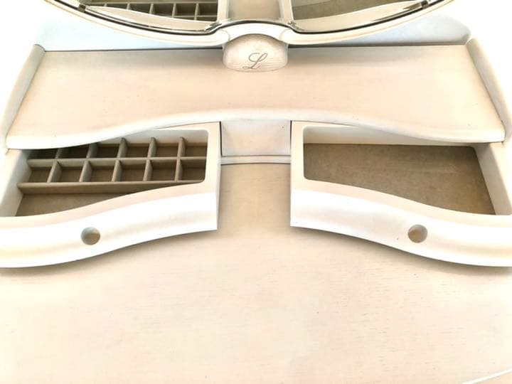 アンティークドレッサー&スツール