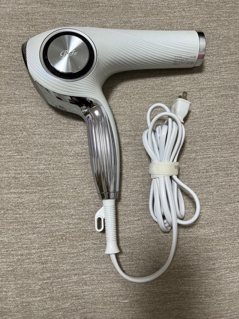 リファ　RE-AJ02A ヘアドライヤー 1200W