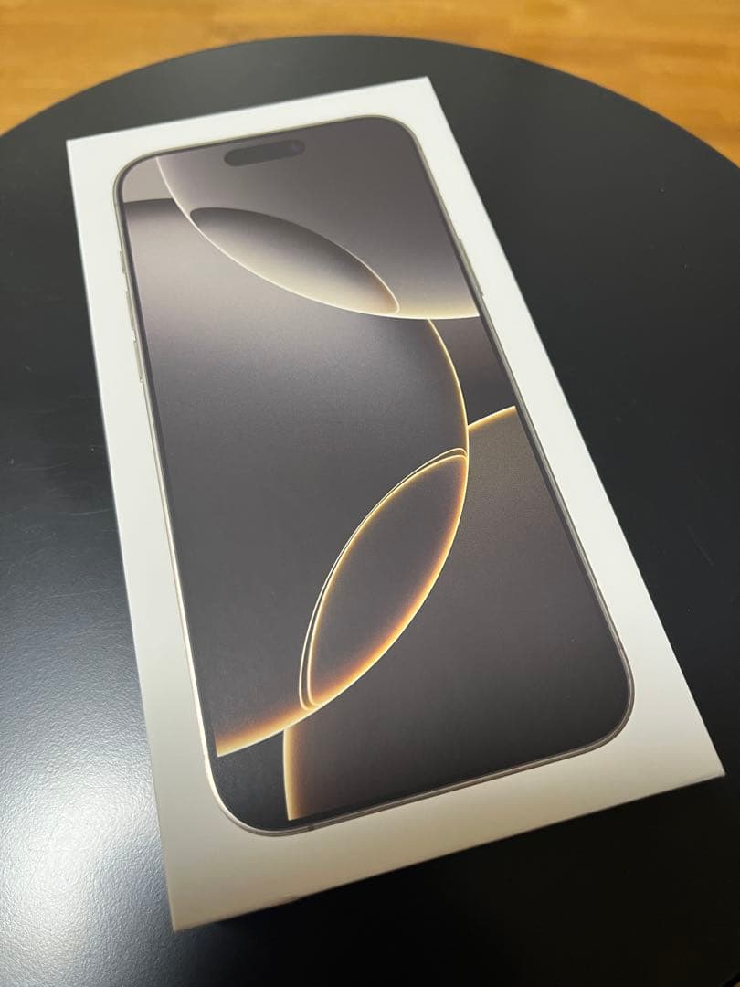 iPhone16 Pro Max 256GB 美品 バッテリー100％初期化済み