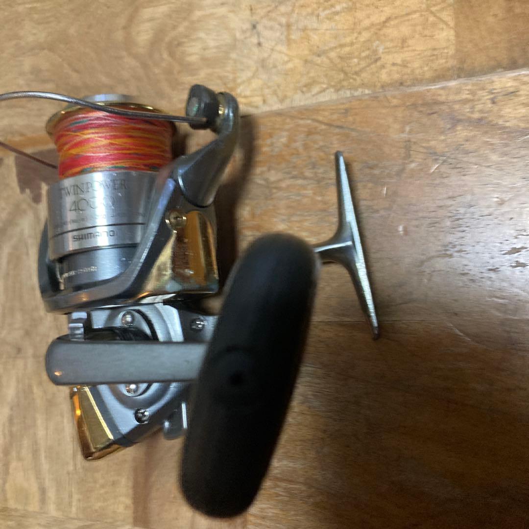 SHIMANO TWIN POWER 4000スピニングリール