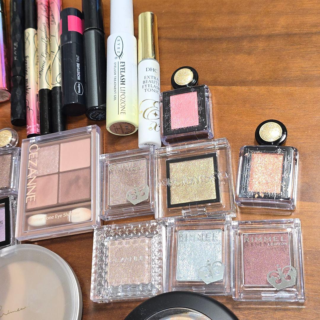 100点以上化粧品スキンケアヘアケアその他まとめ売り新品美品多数おまけ200点