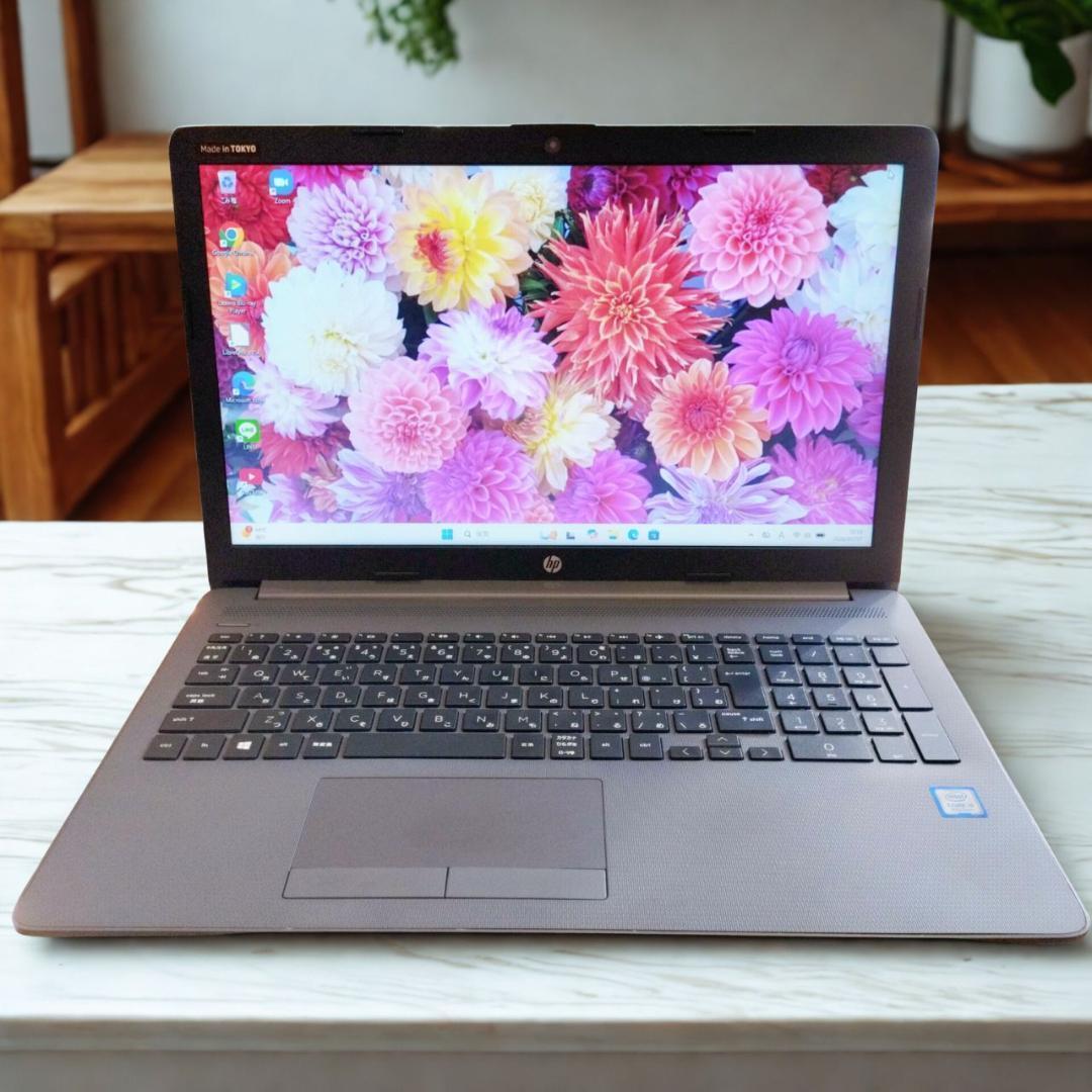 快速★HP 15インチ 第8世代i5 8GB SSD256GB DVD 大画面
