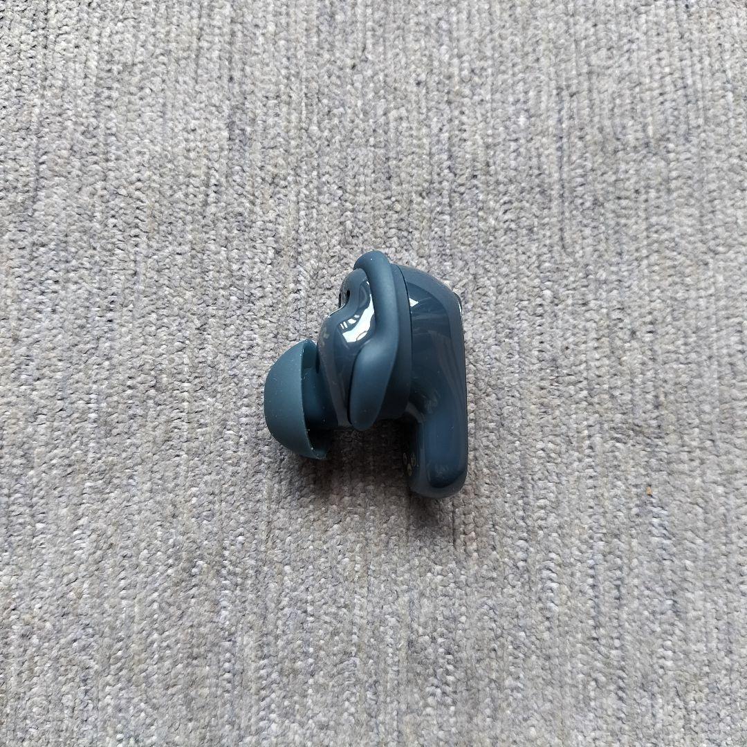 【最終値下げ】Bose QuietComfort Ultra Earbuds 右
