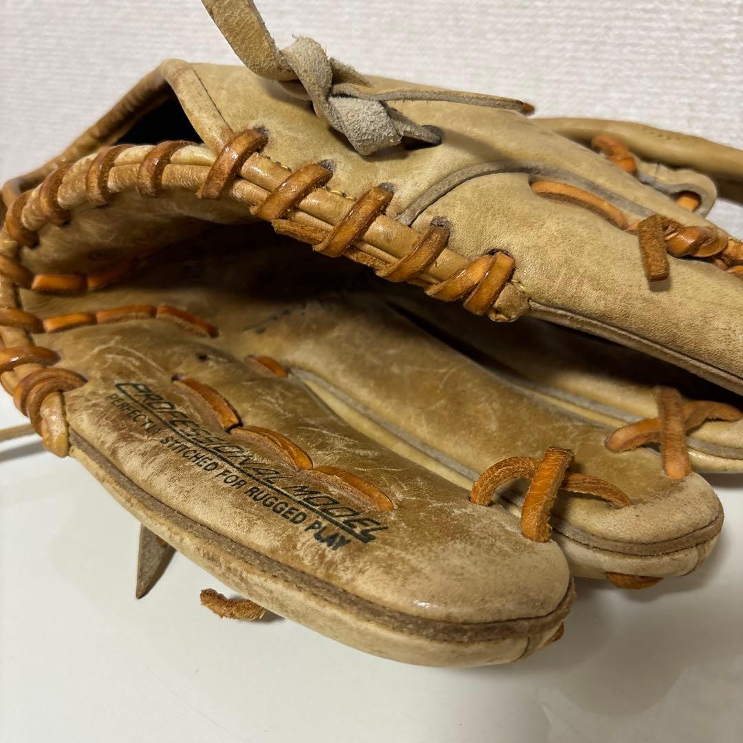 お*す様 ミズノ グローブ　赤カップ　限定品