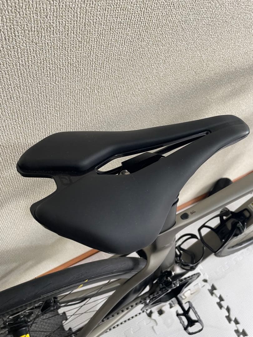 PINARELLO F5 ロードバイク カーボンフレーム Shimano 105