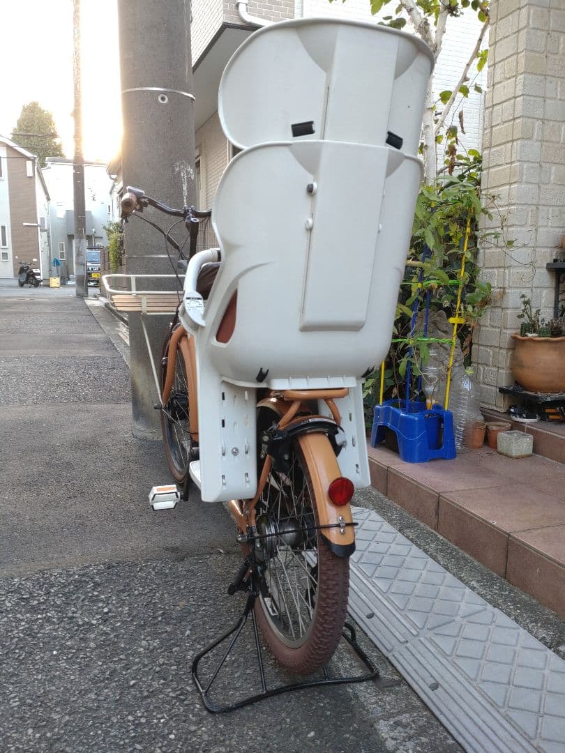 配送可★直接引渡可★カスタム【現行型ビッケモブ】電動アシスト自転車★３人乗子供乗