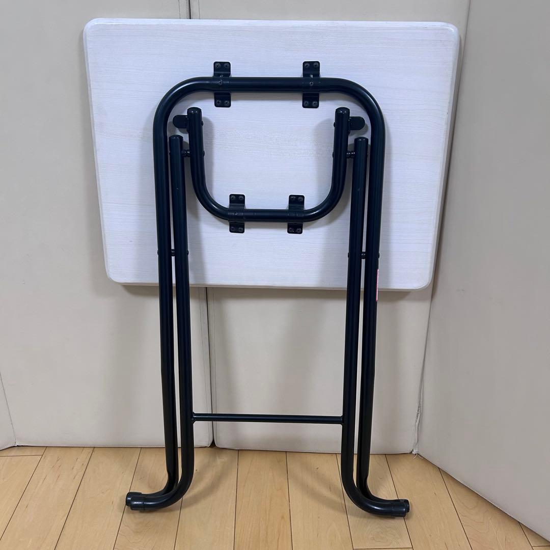 北欧　折りたたみテーブル　ホワイト　幅56 コーヒーテーブル　カフェテーブル