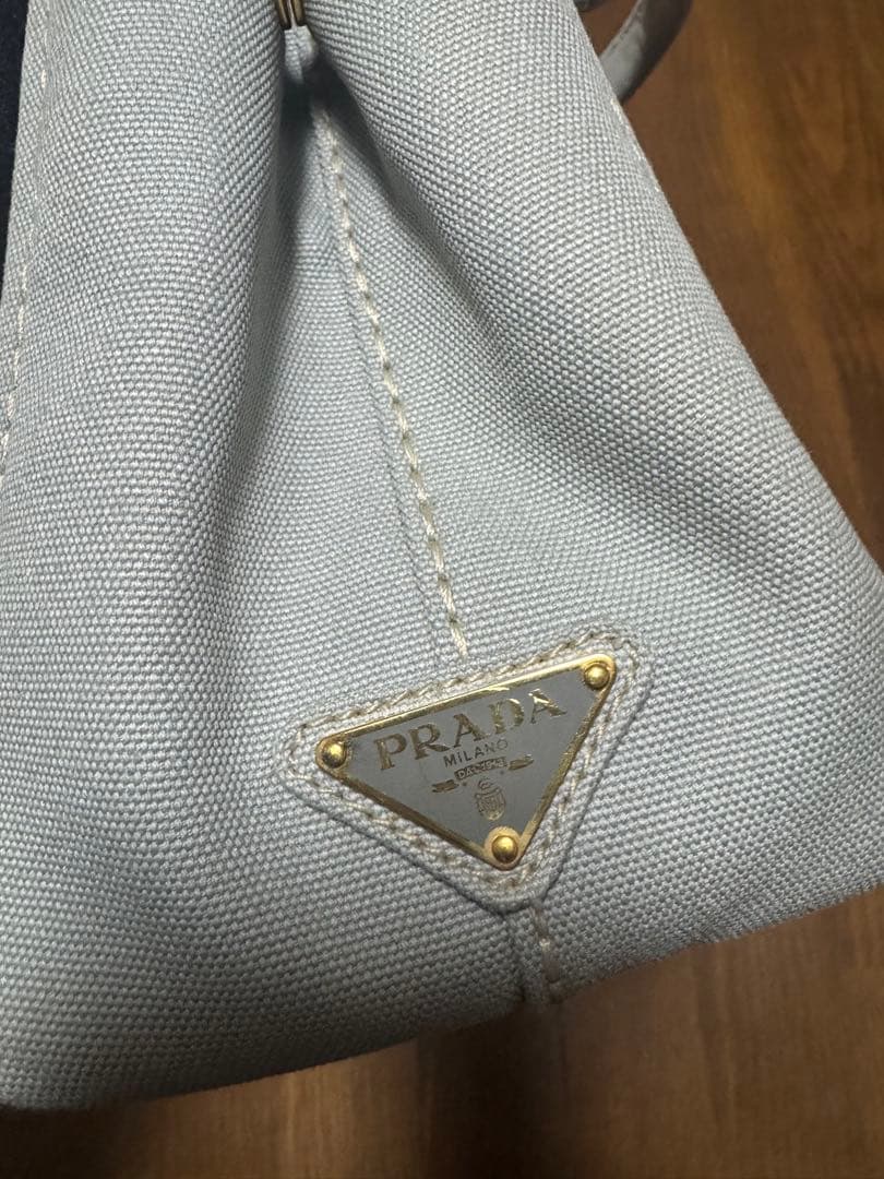 美品　PRADA カナパ　グレー キャンパスバッグ