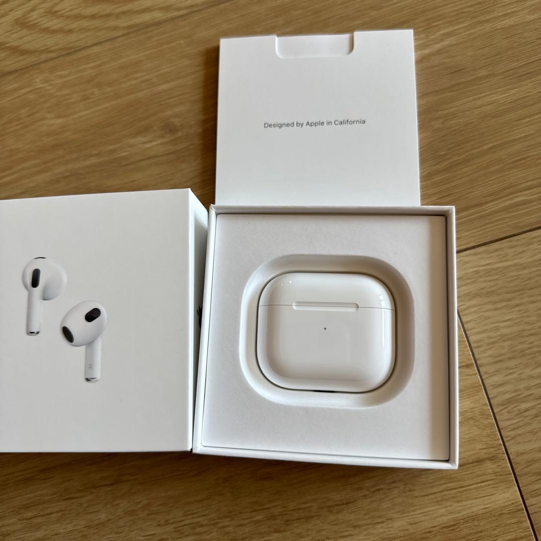 Apple AirPods 本体　ワイヤレスイヤホン　第3世代　used品