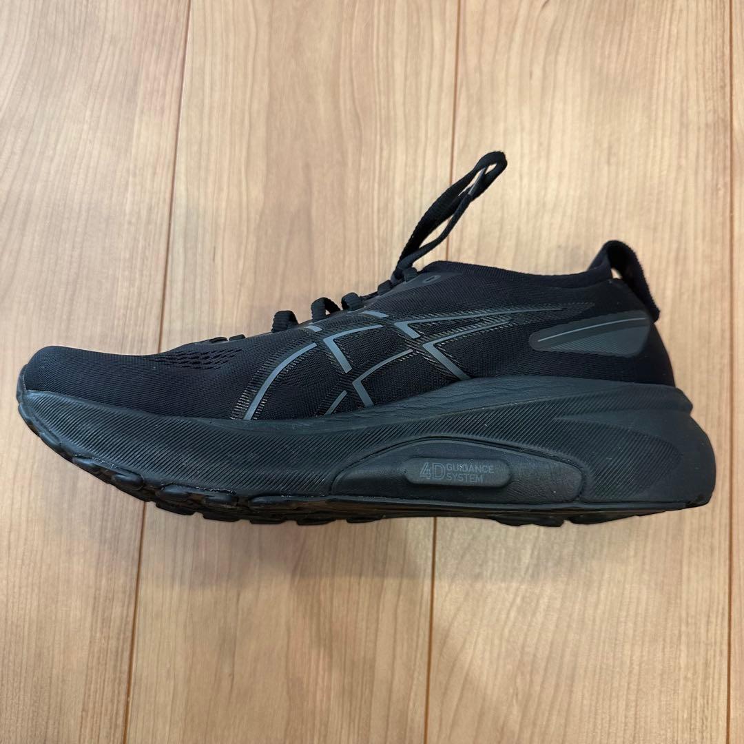 【値下げ中】ASICS GEL-KAYANO 31 ブラック ランニングシューズ
