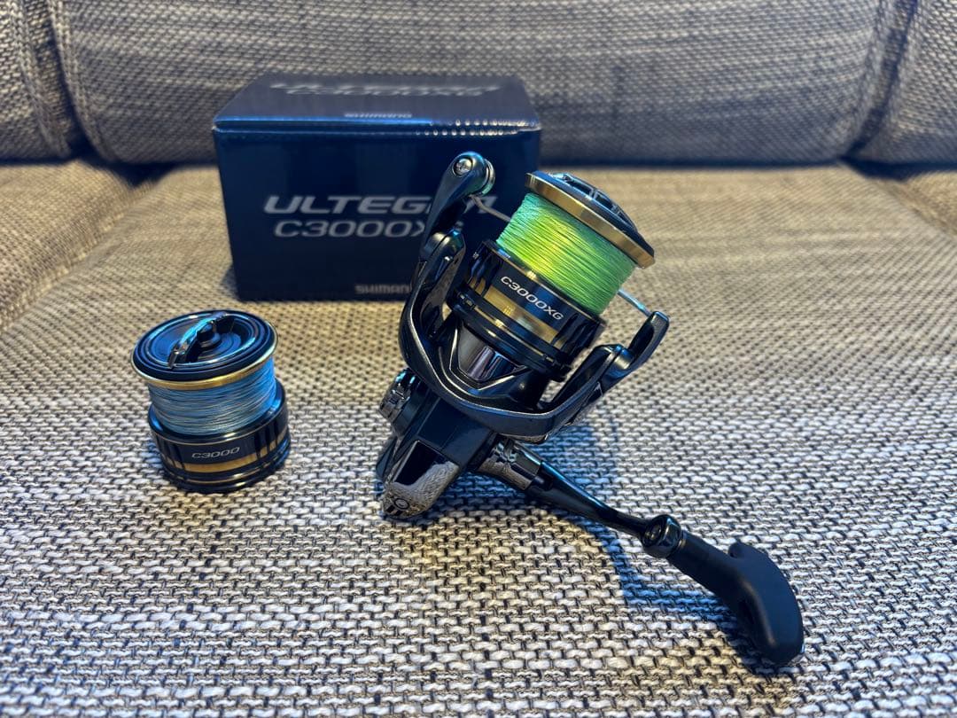 【SHIMANO】 アルテグラ c3000xg (替えスプール付き)