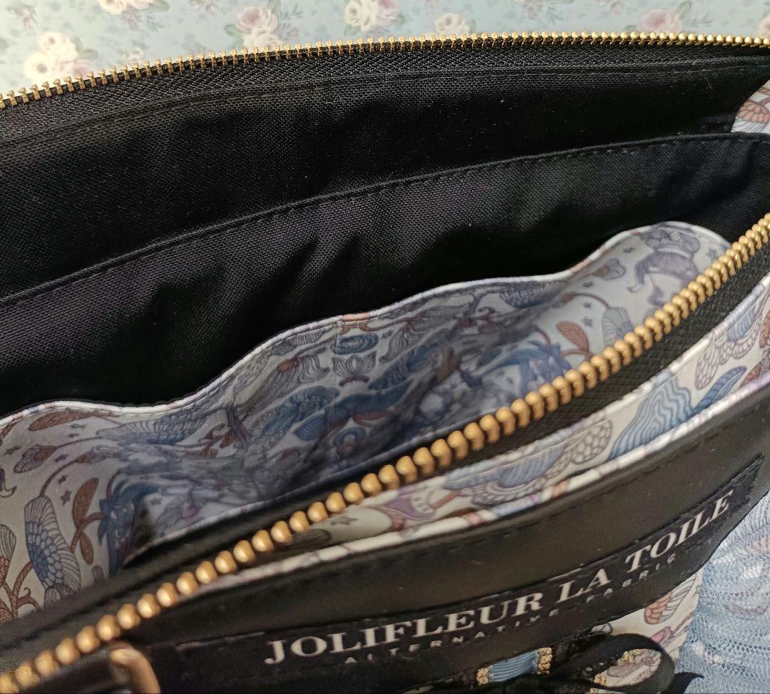 い*ご様 ジョリーフルール　フラップファスナートート　ポイズンベリーシーフ　トリ