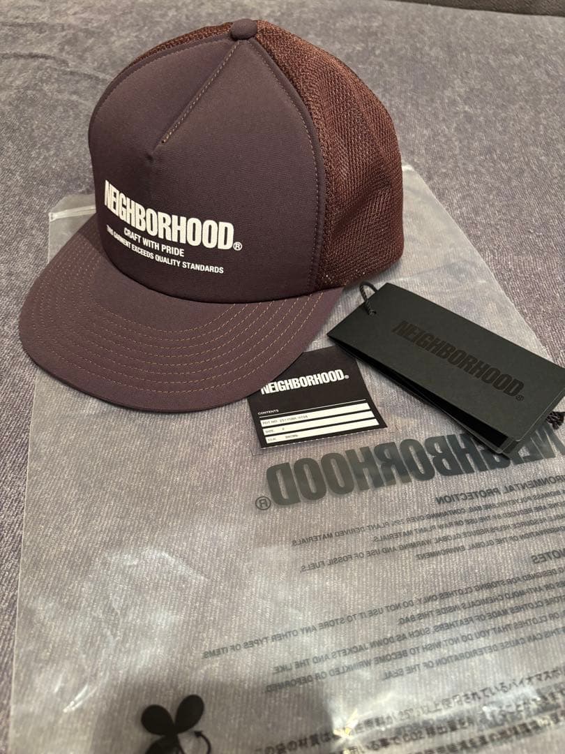 NEIGHBORHOOD ブラウン トラッカーキャップ