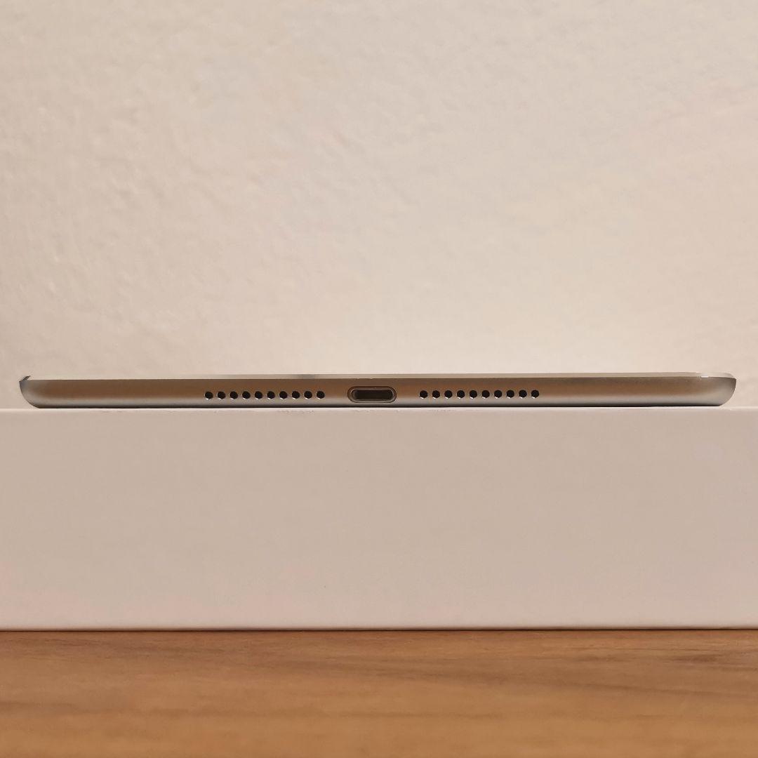 『準美品・最大容量87%』iPad mini 第4世代 64G『シムフリー』05