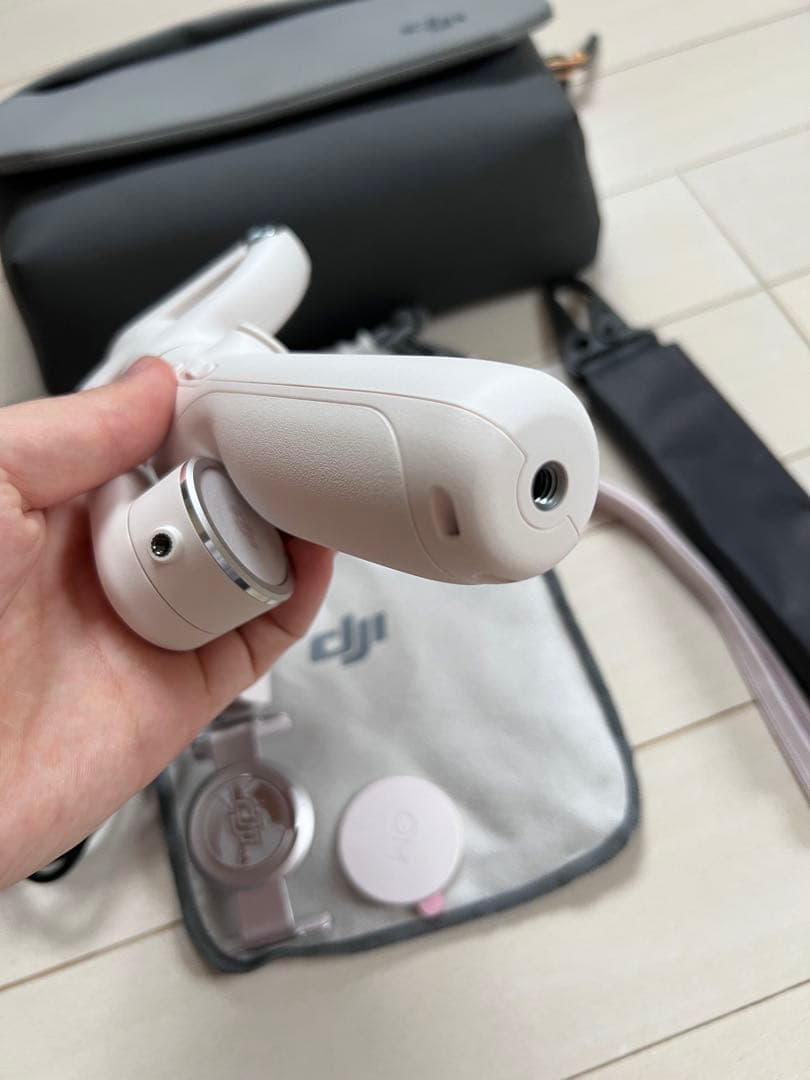 DJI OM 5 スマホ用ジンバル（クラウドホワイト）