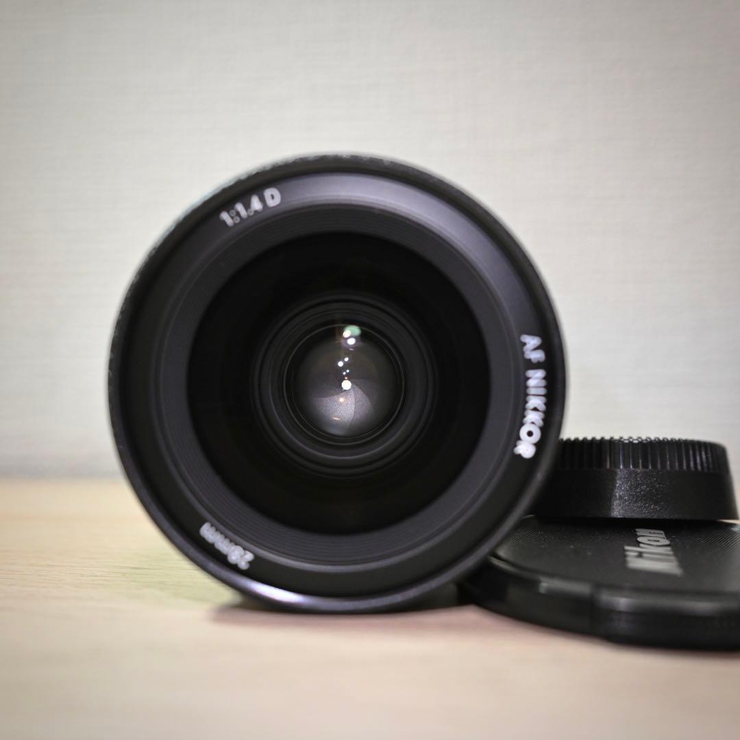 Nikon (ニコン) AF NIKKOR 28mm F1.4 D