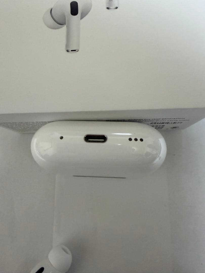 AirPods Pro 2 (第二世代) USB-Cタイプ MTJV3J/A