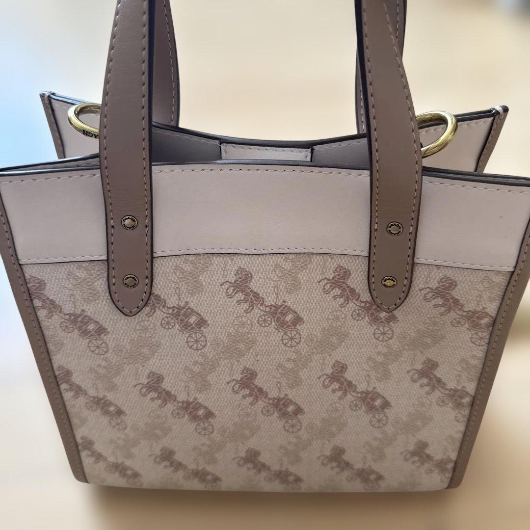 COACH ホースアンドキャリッジバッグ