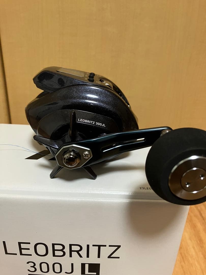 ダイワ　23レオブリッツ300JL 中古美品　使用時間9時間　4.8km
