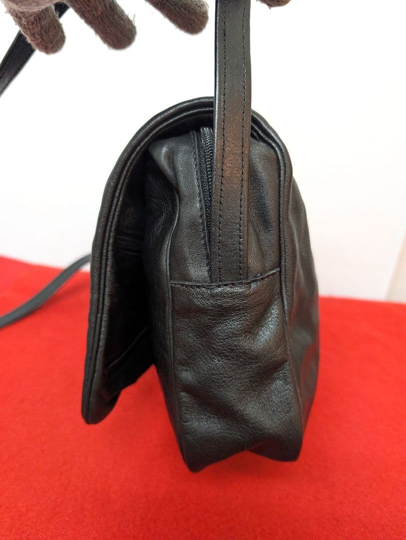 美品 極希少！gucci レザーショルダーバッグ ブラック オールドグッチ 希少