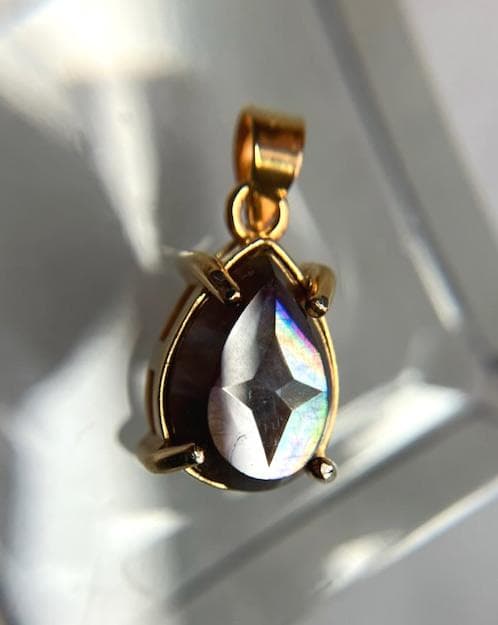 国産天川村 レインボーガーネット ジェムグレードペンダントトップ◇