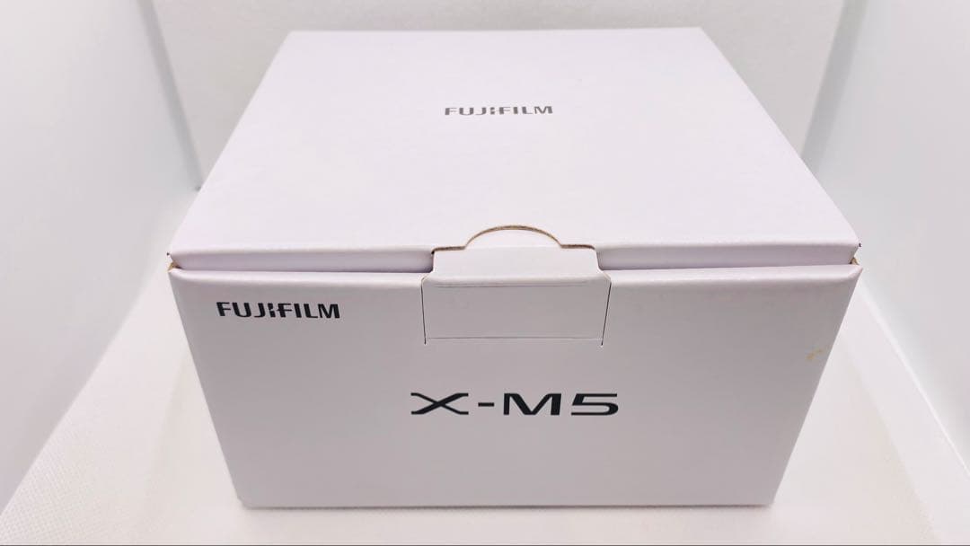 Fujifilm X-M5 ミラーレスカメラ シルバー※グリップおまけつけました