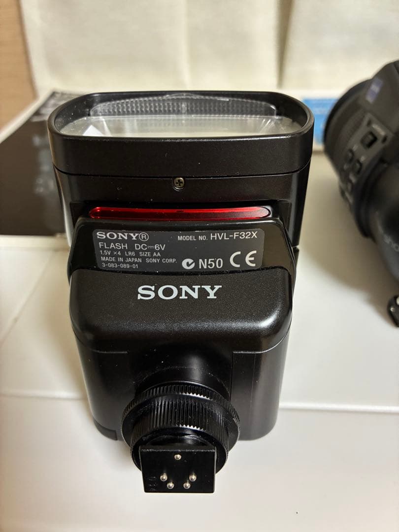 zero@15 　SONY Cyber−Shot DSC-F828