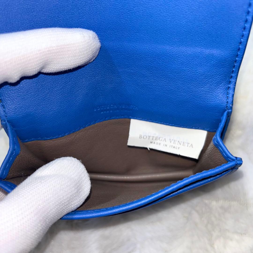 【レア✨】BOTTEGA VENETA イントレチャート 名刺入れ ブルー 青