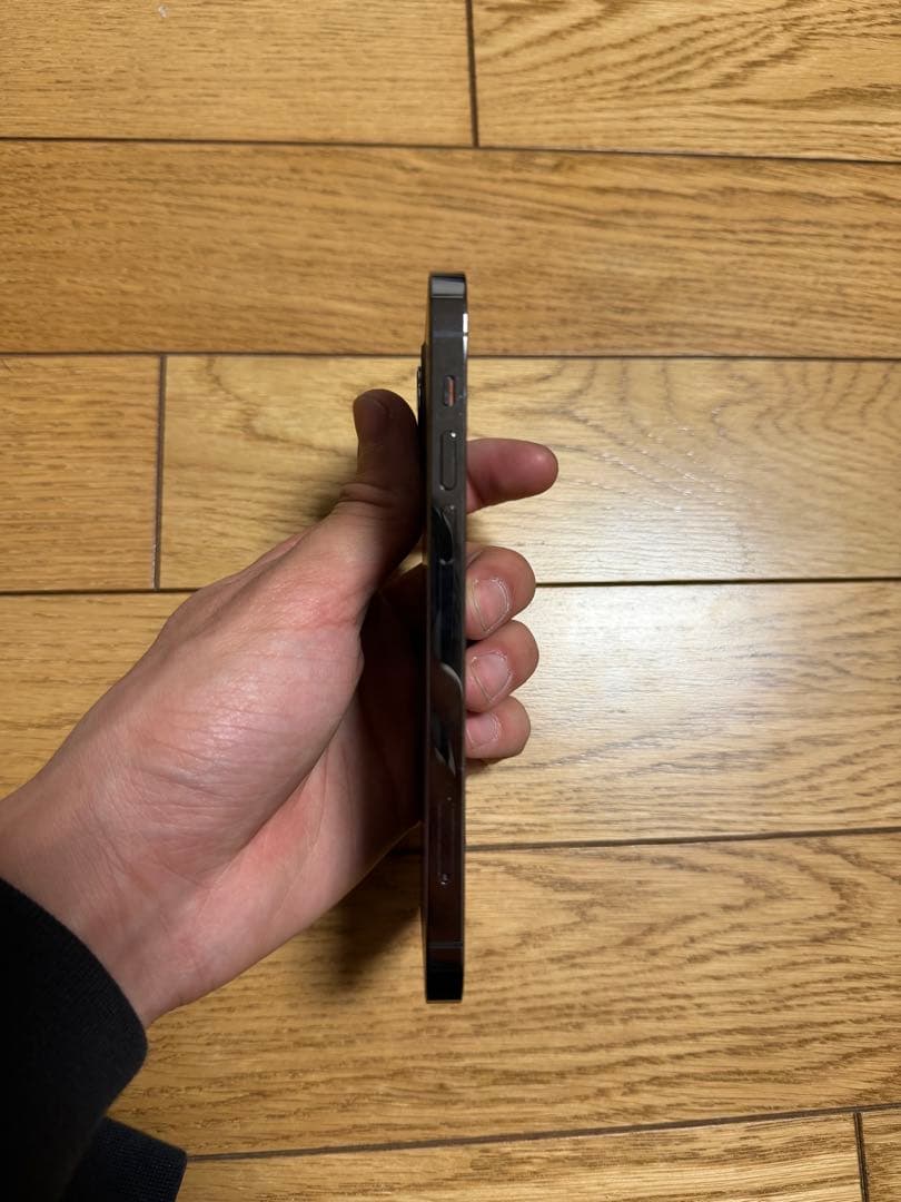 Apple iPhone 12Pro グラファイト 本体のみ