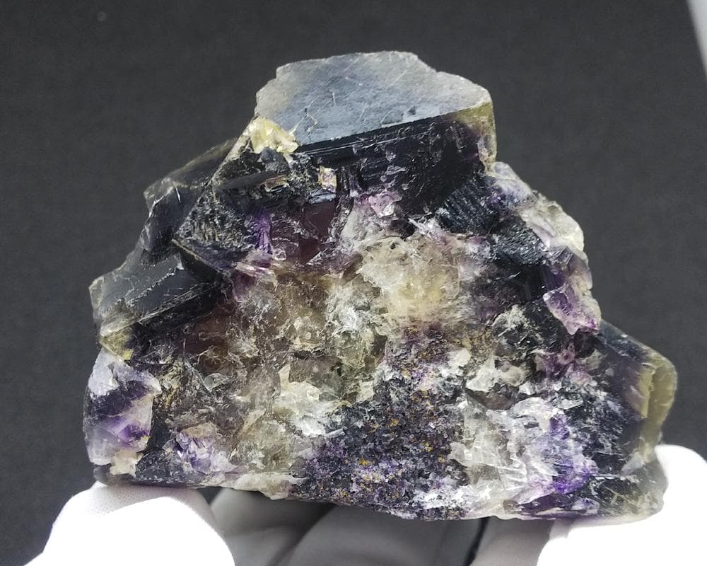 514 大きめ オコルス鉱山 フローライト 蛍石